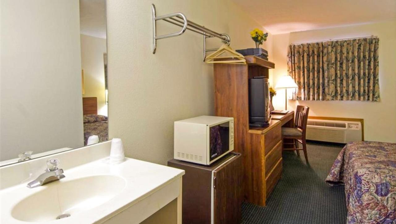 Economy Inn Express By Magnuson Worldwide Columbus Ngoại thất bức ảnh